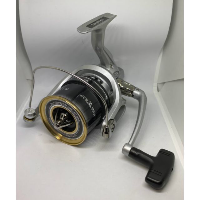 DAIWA(ダイワ)のダイワ　17ファインサーフ3号 細糸 スポーツ/アウトドアのフィッシング(リール)の商品写真