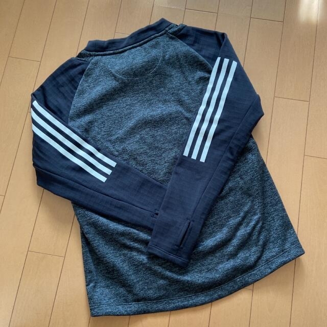 adidas(アディダス)の専用出品です！　アディダス　キッズ　ロンＴベストセット　サイズ１５０ キッズ/ベビー/マタニティのキッズ服男の子用(90cm~)(Tシャツ/カットソー)の商品写真