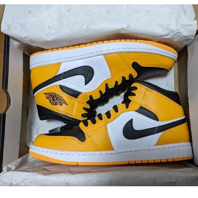 NIKE(ナイキ)のエアジョーダン1 MID タクシー　taxi　ダンク　JORDAN　ナイキ メンズの靴/シューズ(スニーカー)の商品写真