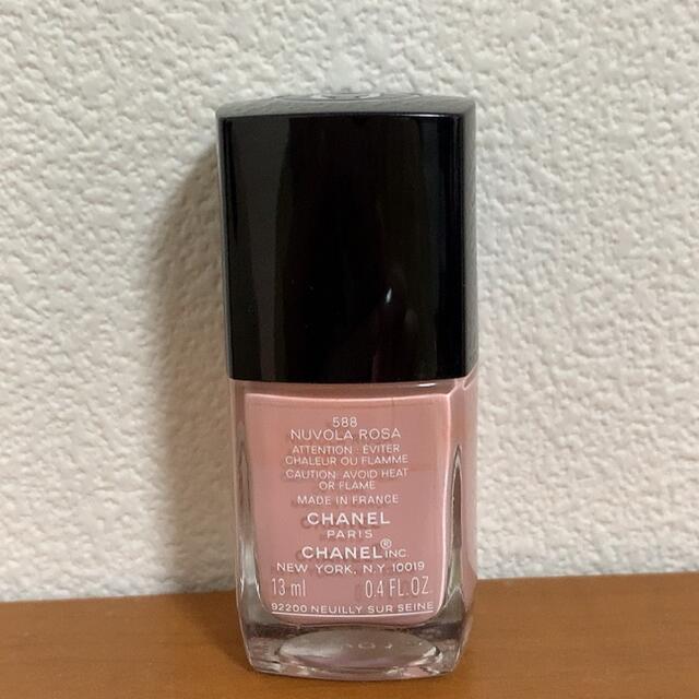 CHANEL(シャネル)のシャネル ヴェルニ ロング トゥニュ 588 ヌーヴォラ ロザ 13ml コスメ/美容のネイル(マニキュア)の商品写真