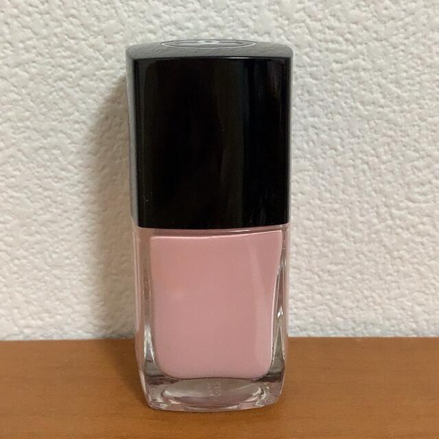 CHANEL(シャネル)のシャネル ヴェルニ ロング トゥニュ 588 ヌーヴォラ ロザ 13ml コスメ/美容のネイル(マニキュア)の商品写真