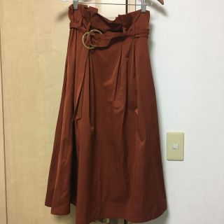 ザラ(ZARA)のZARA WOMAN XS 完売品 タグなし(ひざ丈スカート)