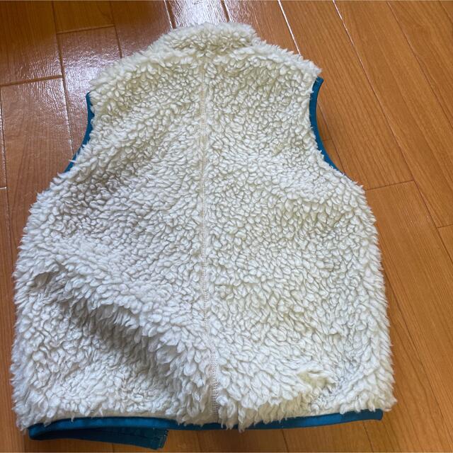 patagonia(パタゴニア)のパタゴニアキッズベスト　3T キッズ/ベビー/マタニティのキッズ服男の子用(90cm~)(ジャケット/上着)の商品写真