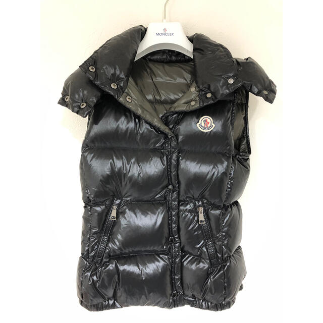 美品 MONCLER モンクレール レディースダウンベスト 黒 size 00-