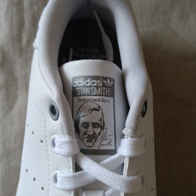 adidas - adidas STAN SMITH スタンスミス FX5523 22.0cm新品の adidas - adidas STAN SMITH スタンスミス FX5523 22.0cm新品の