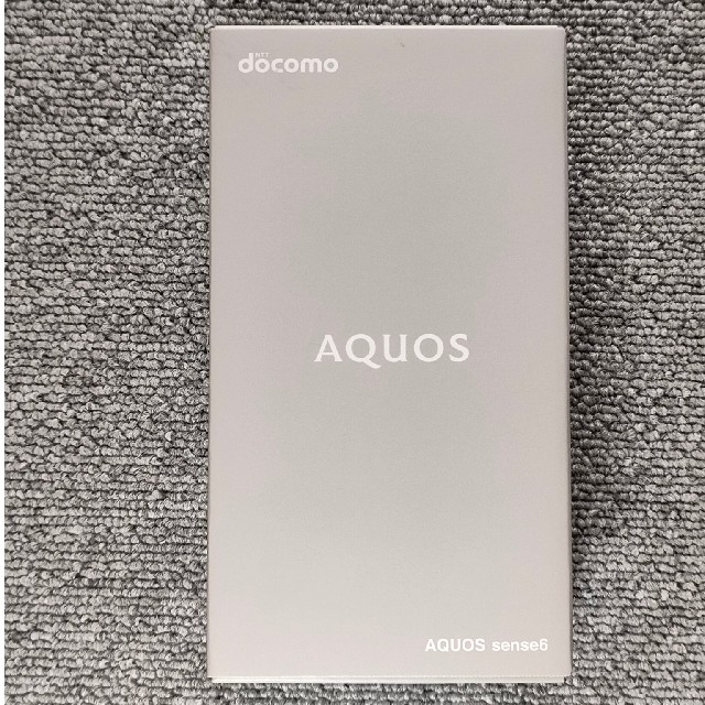 AQUOS(アクオス)のAQUOS sense6 SH-54B ブラック（新品未開封） スマホ/家電/カメラのスマートフォン/携帯電話(スマートフォン本体)の商品写真