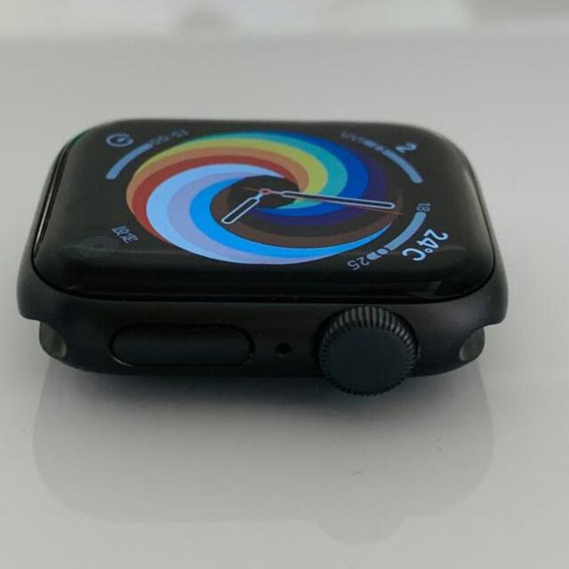 Apple Watch SE 40mm Aluminum GPS  メンズの時計(腕時計(デジタル))の商品写真