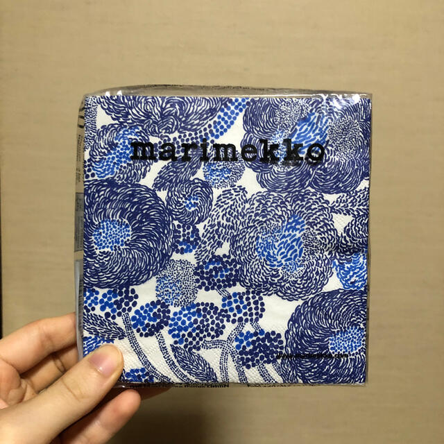 marimekko(マリメッコ)のmarimekko マリメッコ ペーパーナプキン インテリア/住まい/日用品のキッチン/食器(収納/キッチン雑貨)の商品写真