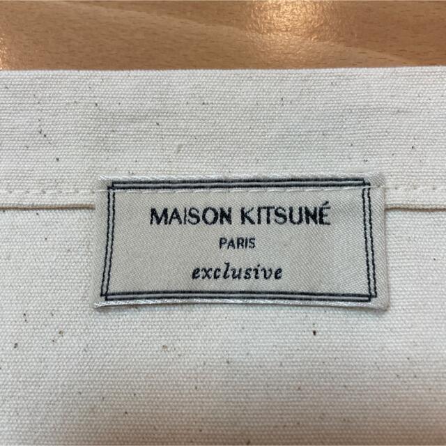 MAISON KITSUNE'(メゾンキツネ)の新品　メゾンキツネ　プリント柄トートバッグ レディースのバッグ(トートバッグ)の商品写真