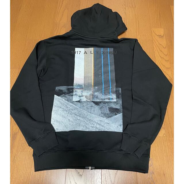 1017 ALYX アリクス　プリントsweat hoodie パーカー　黒　M