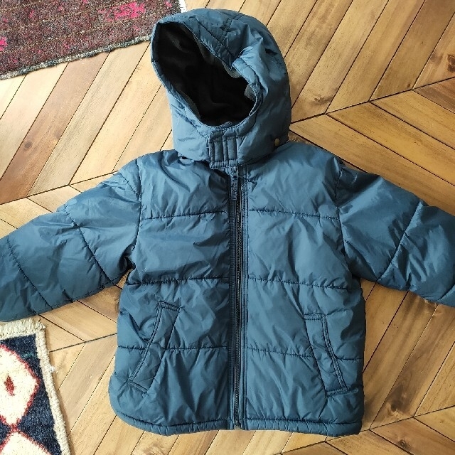 GAP Kids(ギャップキッズ)のgapkids　 ダウンコート　130 キッズ/ベビー/マタニティのキッズ服男の子用(90cm~)(ジャケット/上着)の商品写真