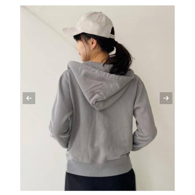 L'Appartement DEUXIEME CLASSE(アパルトモンドゥーズィエムクラス)のNILI LOTAN/ニリ ロータン Callie Zip Hoodie グレー レディースのトップス(パーカー)の商品写真