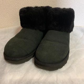 アグ(UGG)のUGG(アグ) ショートブーツ　ムートン　ファー付き(ブーツ)