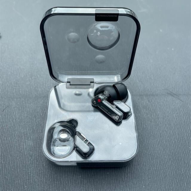 nothing ear 1 Bluetooth イヤホン スマホ/家電/カメラのオーディオ機器(ヘッドフォン/イヤフォン)の商品写真