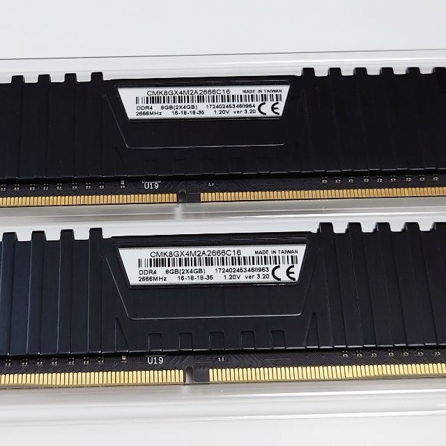 CORSAIR 16GB (8GBx2) DDR4-2666 (432 2
