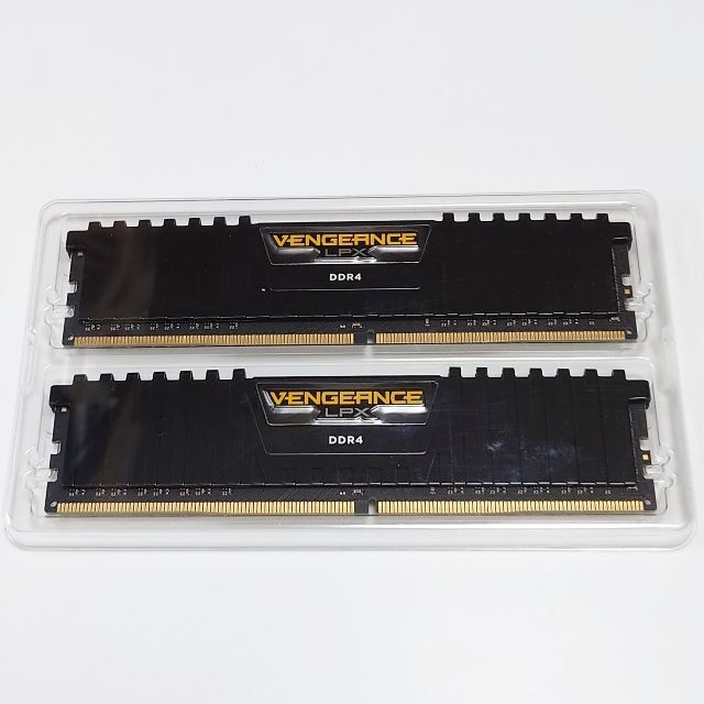 CORSAIR 16GB (8GBx2) DDR4-2666 (432 3