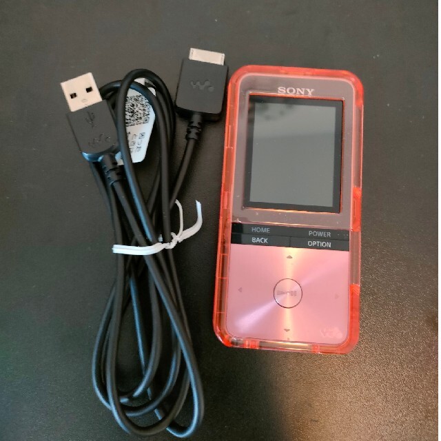 WALKMAN(ウォークマン)のSONY  ウォークマン Sシリーズ NW-S313K(PI) スマホ/家電/カメラのオーディオ機器(ポータブルプレーヤー)の商品写真