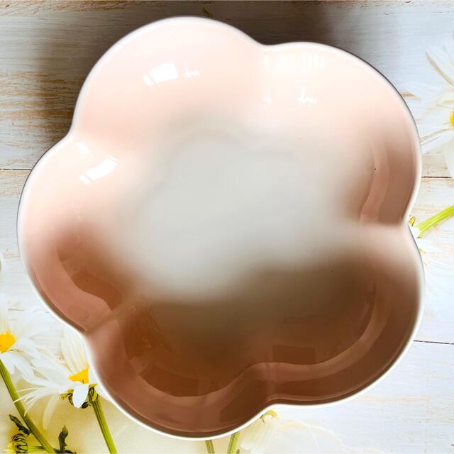 LE CREUSET - ♡ルクルーゼ フラワー ディッシュ M バレリーナ LE CREUSET - ♡ルクルーゼ フラワー ディッシュ M バレリーナ