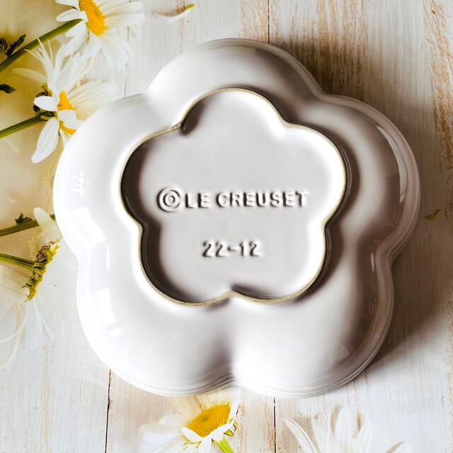 LE CREUSET - ♡ルクルーゼ フラワー ディッシュ M バレリーナ LE CREUSET - ♡ルクルーゼ フラワー ディッシュ M バレリーナ