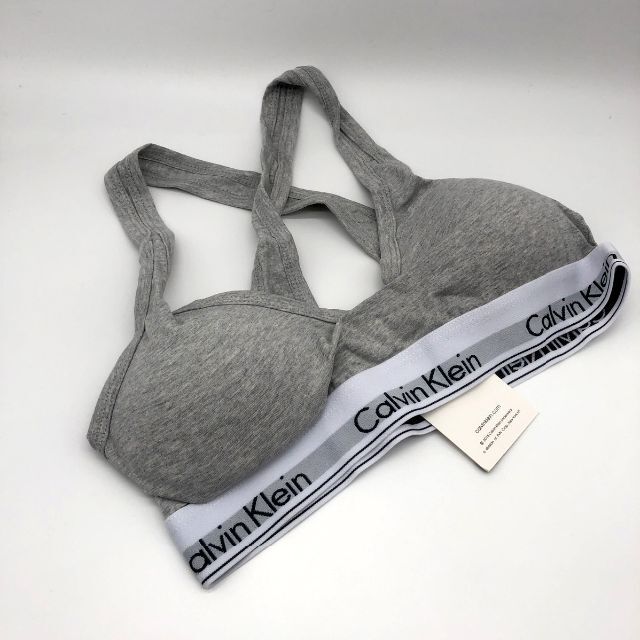 ck Calvin Klein(シーケーカルバンクライン)のカルバンクライン　レディース 上下セット　下着　クロスブラ　Sサイズ　灰 レディースの下着/アンダーウェア(ブラ&ショーツセット)の商品写真