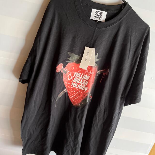MILKBOY(ミルクボーイ)のMILKBOY berry いちごMDMTシャツ  新品串刺しベリー   メンズのトップス(Tシャツ/カットソー(半袖/袖なし))の商品写真