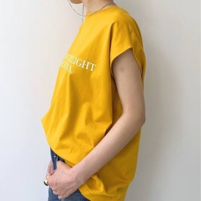 L'Appartement DEUXIEME CLASSE(アパルトモンドゥーズィエムクラス)の【Americana/アメリカーナ】N/S LOGO TEE レディースのトップス(カットソー(半袖/袖なし))の商品写真