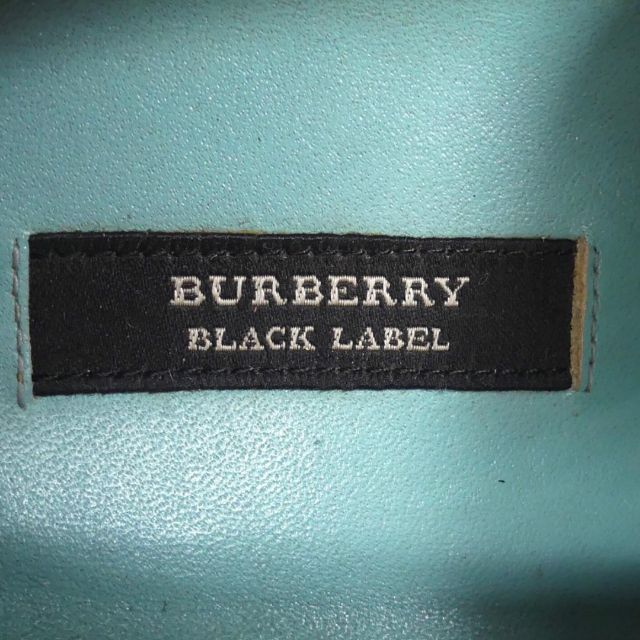BURBERRY BLACK LABEL - 廃盤 スリッポン 25 白 モカシン BURBERRY BLACK LABEL - 廃盤 スリッポン 25 白 モカシン