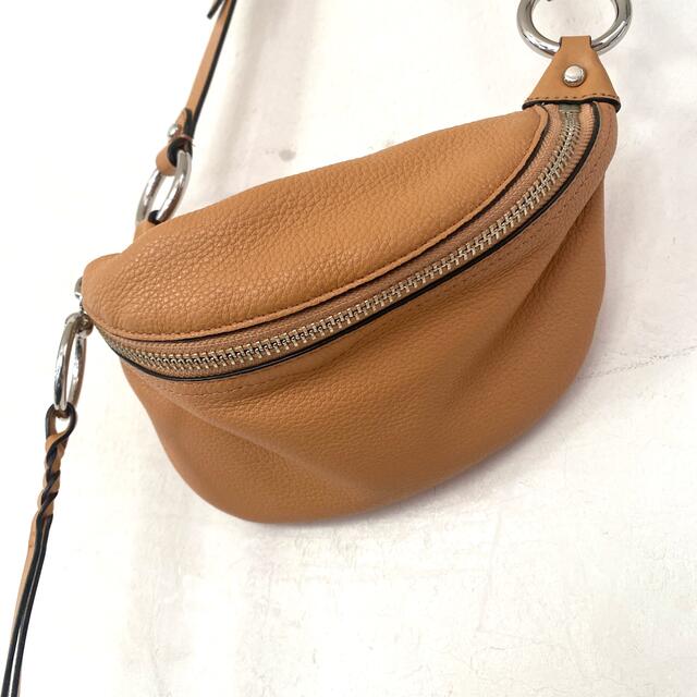 DEUXIEME CLASSE(ドゥーズィエムクラス)のREBECCA MINKOFF/BREE ペブルレザー ベルトバッグ ミニ レディースのバッグ(ショルダーバッグ)の商品写真