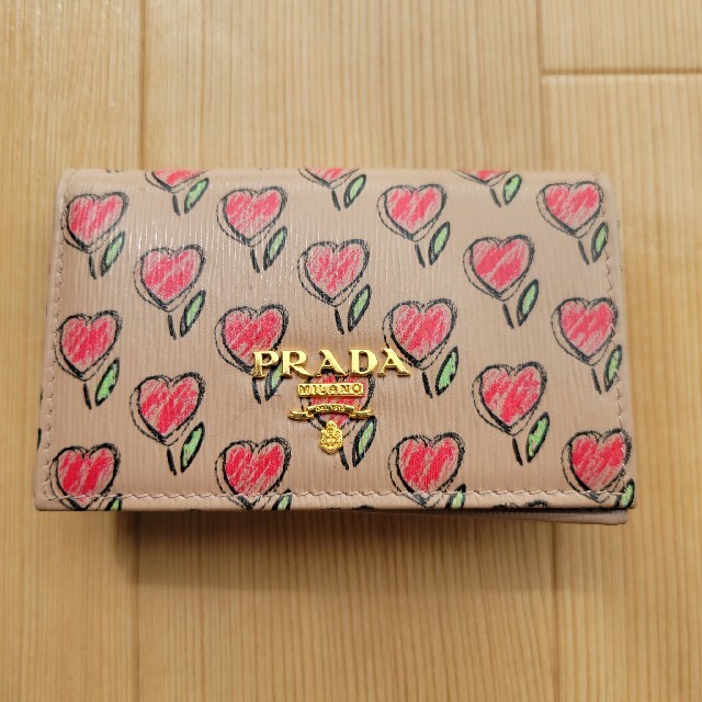 PRADA(プラダ)の期間限定デザイン　PRADA名刺入れ レディースのファッション小物(名刺入れ/定期入れ)の商品写真