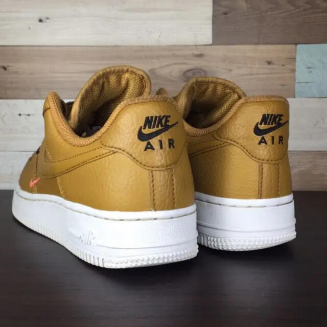 NIKE AIR FORCE1    07essential レア