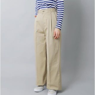 ヤエカ(YAECA)の未使用 LENO Baggy Chino Trousers パンツ(カジュアルパンツ)