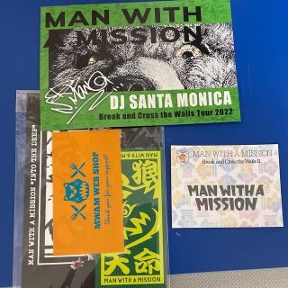 マンウィズアミッション(MAN WITH A MISSION)のDJサンタモニカ　OMIYAとステッカーセット　マンウィズアミッション(ポップス/ロック(邦楽))