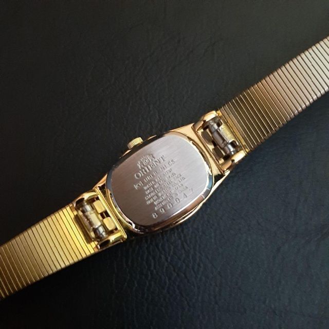 ORIENT(オリエント)の良品【稼働品】ORIENT　オリエント　ゴールド　スクエア　レディース時計 レディースのファッション小物(腕時計)の商品写真