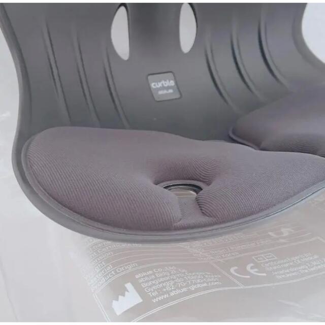 カーブルチェアワイド　ブラック インテリア/住まい/日用品の椅子/チェア(座椅子)の商品写真