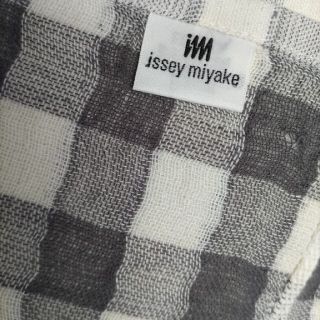 イッセイミヤケ(ISSEY MIYAKE)のタオルハンカチ(ハンカチ)