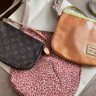 ルイヴィトン(LOUIS VUITTON)のVUITTONヴィトン・ボッテガべネタ・FENDIバッグ(ショルダーバッグ)