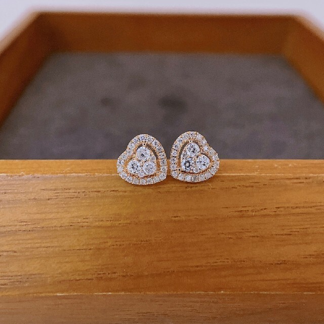 ハート形　天然ダイヤモンドピアス0.3ct　k18