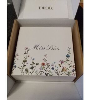 Christian Dior - ミスディオール限定ギフトボックスの通販｜ラクマ