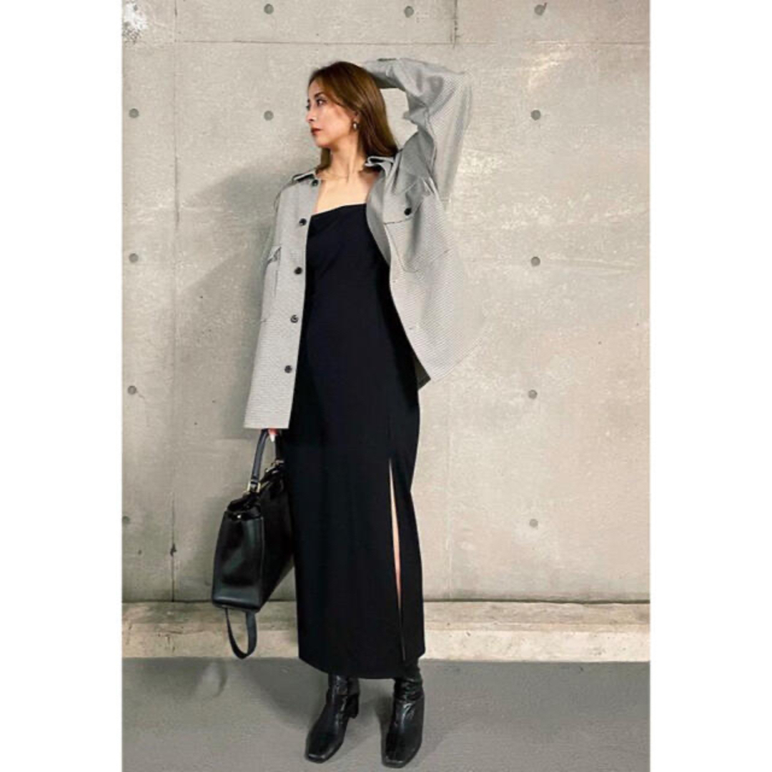 ZARA - ZARA スリットワンピース ブラックXSの通販 by mei's ZARA - ZARA スリットワンピース ブラックXSの通販 by mei's