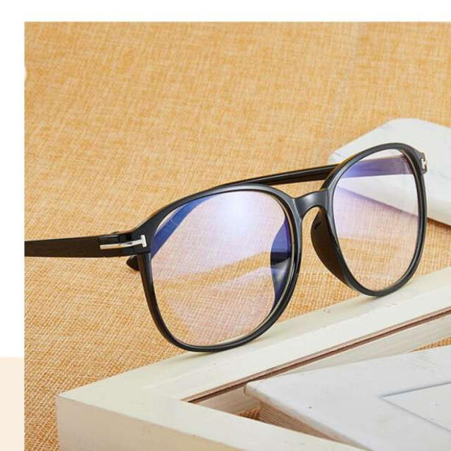 クリアメガネ 黒 ビッグフレーム 伊達眼鏡 セル ブルーライトカット 小顔効果 レディースのファッション小物(サングラス/メガネ)の商品写真