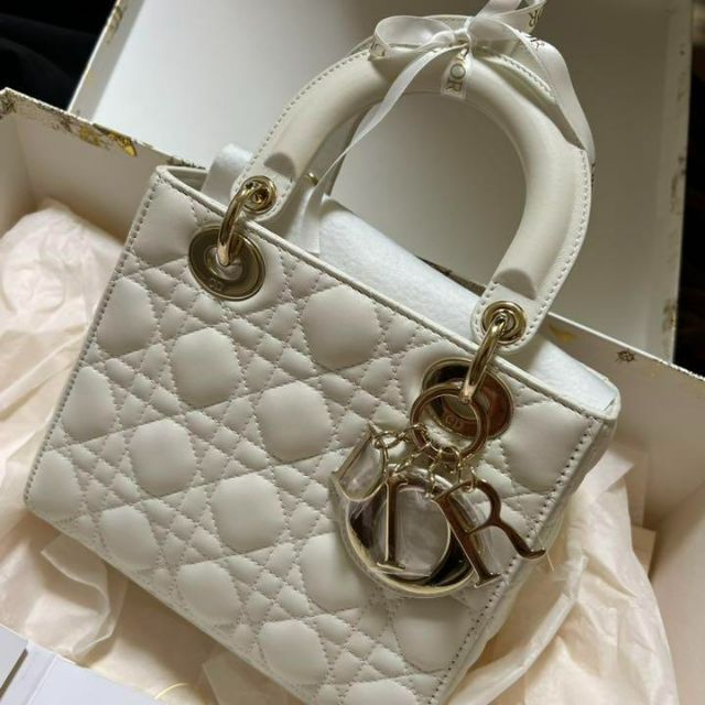 ホワイト Christian Dior - 本日限定値下げ レディディオール Dior