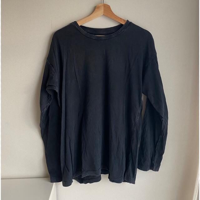 ZARA(ザラ)のユーズド加工ロングスリーブTシャツ レディースのトップス(カットソー(長袖/七分))の商品写真