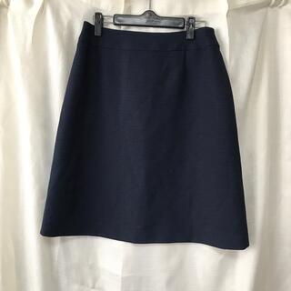 ネイビー　台形スカート  フォーマル　スーツスカート(ひざ丈スカート)