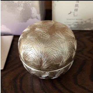 雪肌精 - 新発売☆雪肌精みやびクリームネクタル50g 55,000円(税込