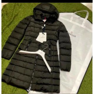 モンクレール(MONCLER)の新品モンクレール　タレブ(ダウンコート)