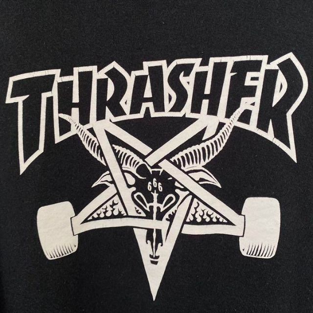 THRASHER(スラッシャー)のTHRASHER メンズ　プルオーバーパーカー　スケボー　 L a3p メンズのトップス(パーカー)の商品写真