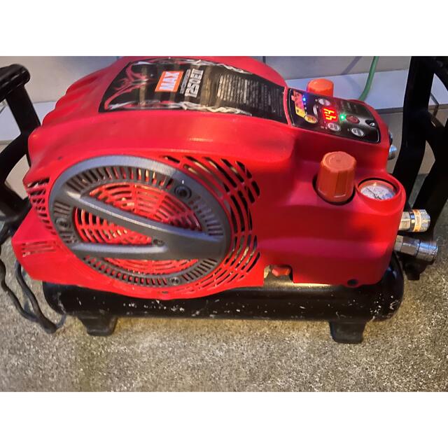 ジャンク! マックス 1250E2 (MAX高圧エアコンプレッサー1250E2 ジャンク! マックス 1250E2 (MAX高圧エアコンプレッサー1250E2