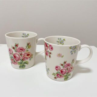 ローラアシュレイ(LAURA ASHLEY)の【新品未使用】ローラアシュレイ マグカップ(グラス/カップ)