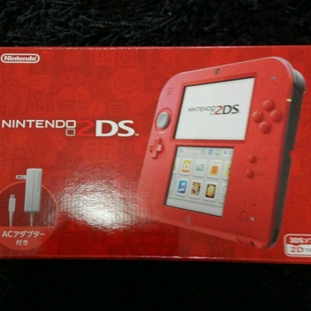 エンタメ/ホビー新品　2ds レッド　赤　☆