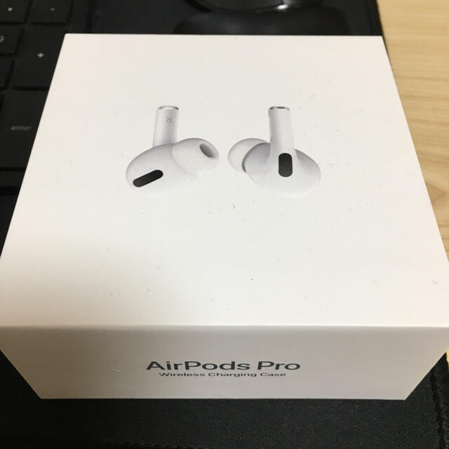 Airpods 4台セットヘッドフォン/イヤフォン